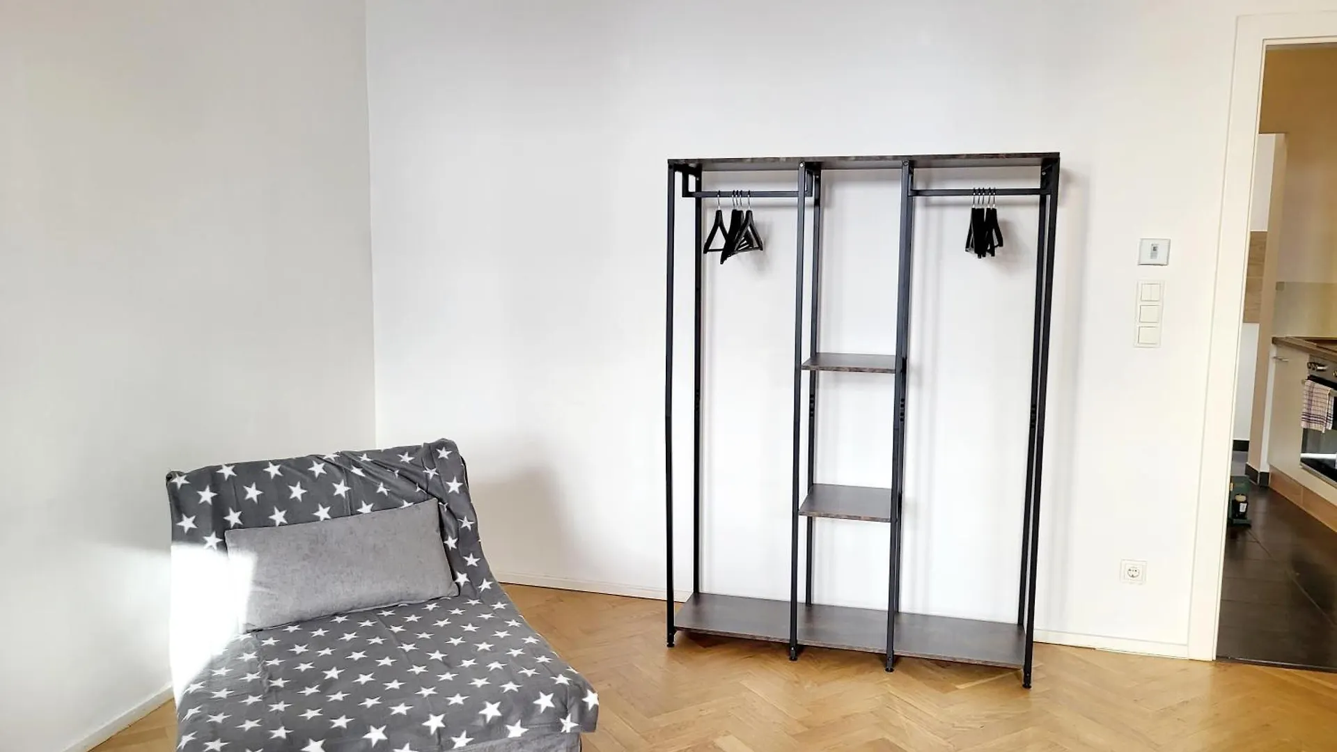 Neulerchenfelder City Apartment Vienna contacts