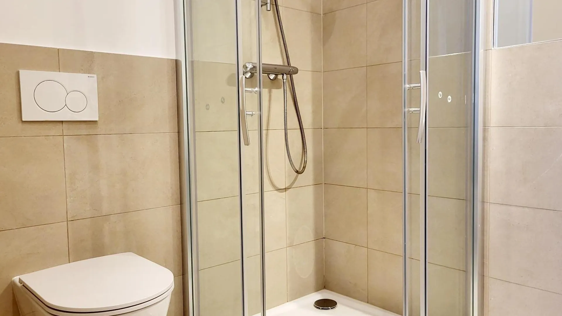 Neulerchenfelder City Apartment Viena Áustria